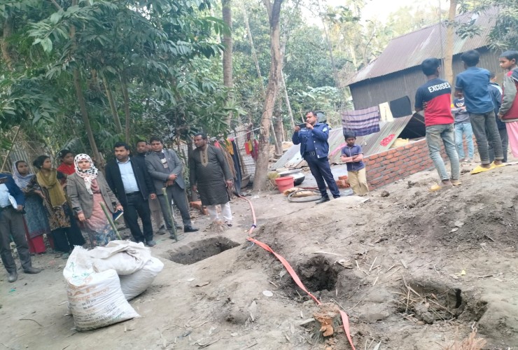 পূর্বধলায় সার্ভেয়ারের ওপর গ্রামবাসীর হামলার ঘটনায় মামলা, আটক ৩